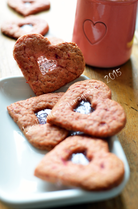 Biscuits vitraux betterave st valentin 05